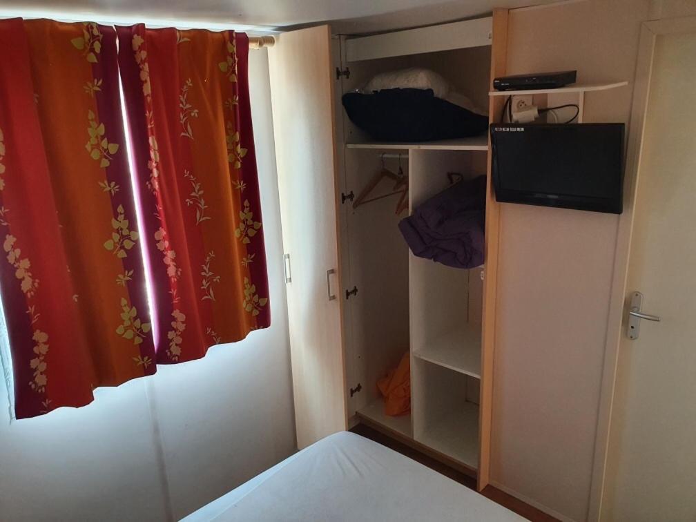 Mobil Home Avec Spacieuse Terrasse A Meschers Proche De Royan מראה חיצוני תמונה